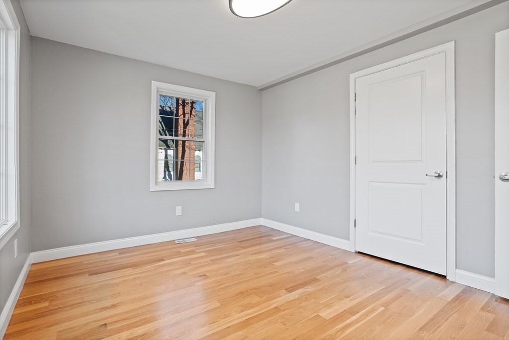 144 Lincoln Road, Unit 1 Lincoln, MA 01773 - Photo 10 of 28