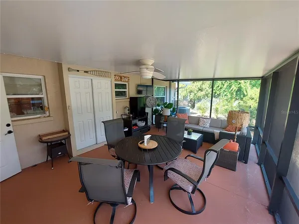 $2,400 | 1541 Crest Drive, Englewood, FL 34223