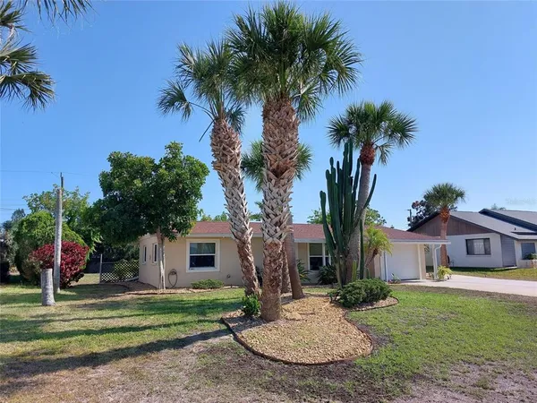$2,400 | 1541 Crest Drive, Englewood, FL 34223