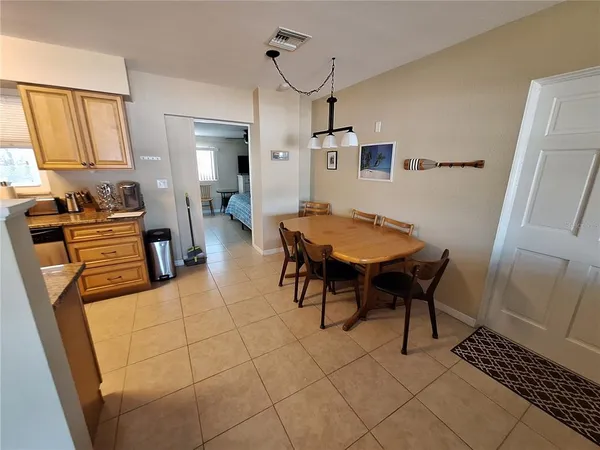 $2,400 | 1541 Crest Drive, Englewood, FL 34223