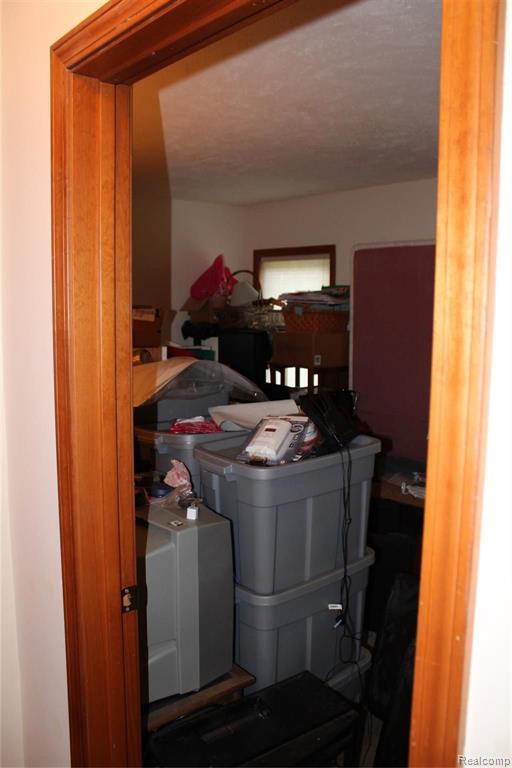 7203 Coldwater Road Flushing, MI 48433 - Photo 21 of 72