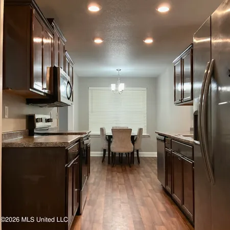 $249,900 | 8426 Park Pike, Southaven, MS 38671