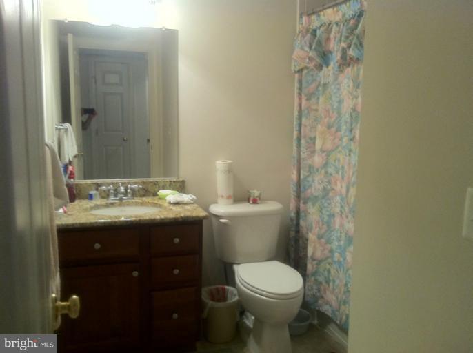 7988 Reserve Way Vienna, VA 22182 - Photo 13 of 30 Bath