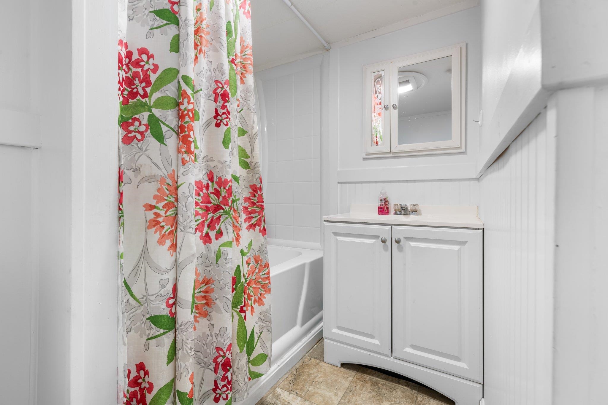 464 Boston Post Road, Unit 37 Amherst, NH 03031 - Photo 15 of 29 Gallery Image 15