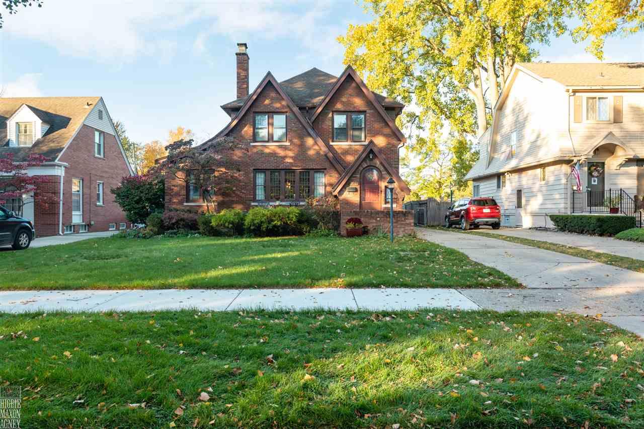 967 Lincoln Road Grosse Pointe, MI 48230 - Photo 30 of 31 50026834-29.JPG