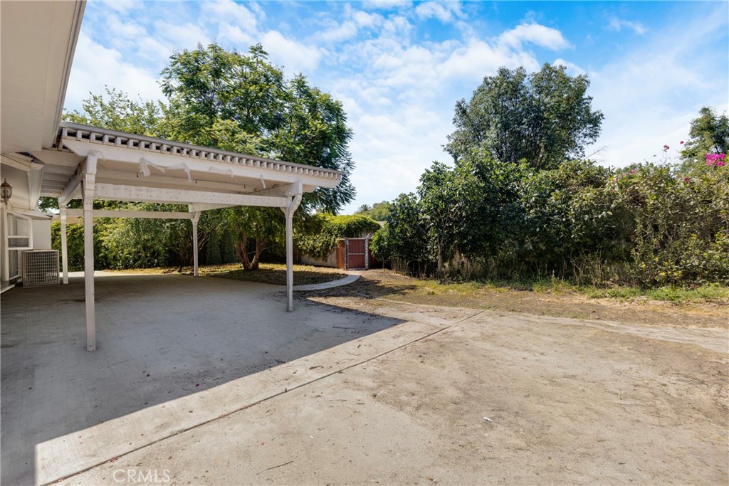 19000 Strathern Street Reseda, CA 91335 - Photo 32 of 42