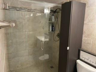 375 Ralph McGill Boulevard Northeast, Unit 1203 Atlanta, GA 30312 - Photo 9 of 12 a bathroom with a shower