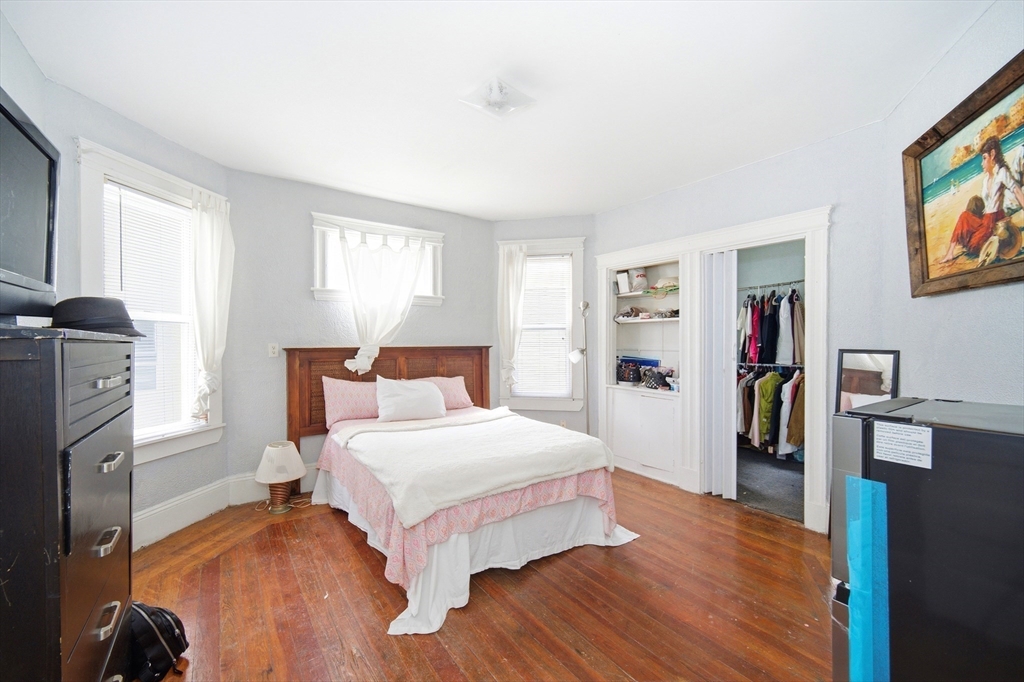 9 Helen Street Boston, MA 02124 - Photo 9 of 16