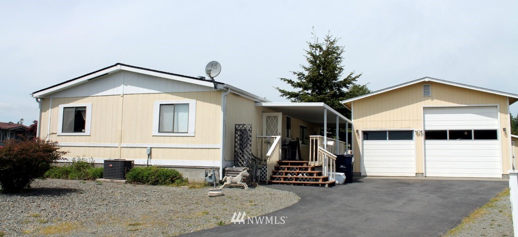 1908 North 32nd Place Mount Vernon, WA 98273 - Photo 1 of 17