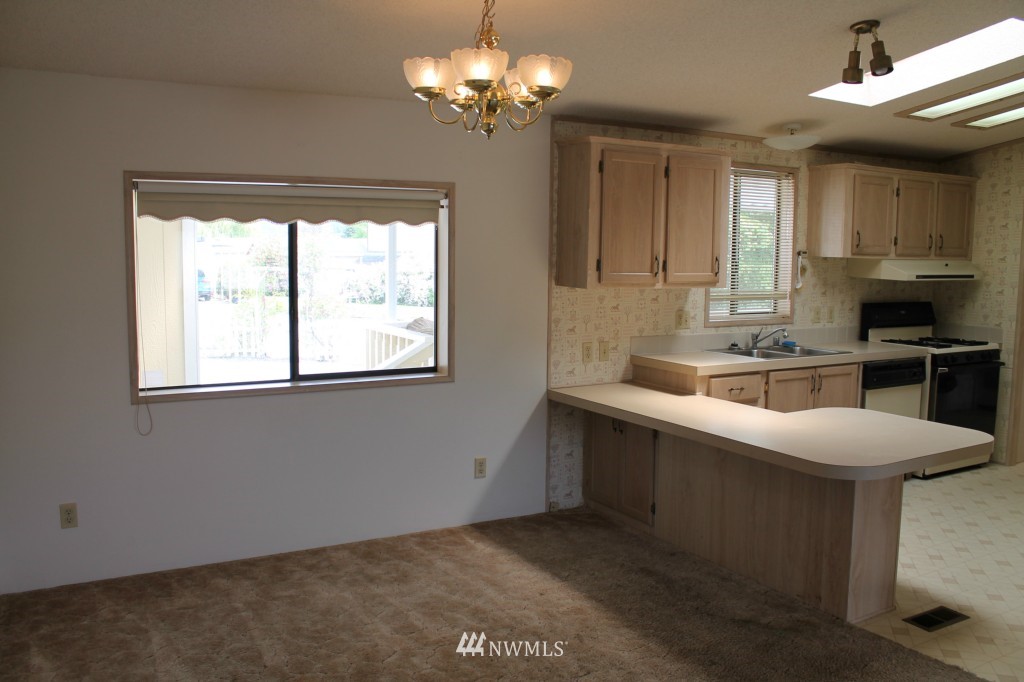 1908 North 32nd Place Mount Vernon, WA 98273 - Photo 8 of 17