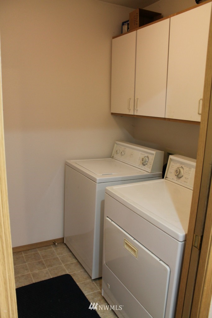 1908 North 32nd Place Mount Vernon, WA 98273 - Photo 10 of 17