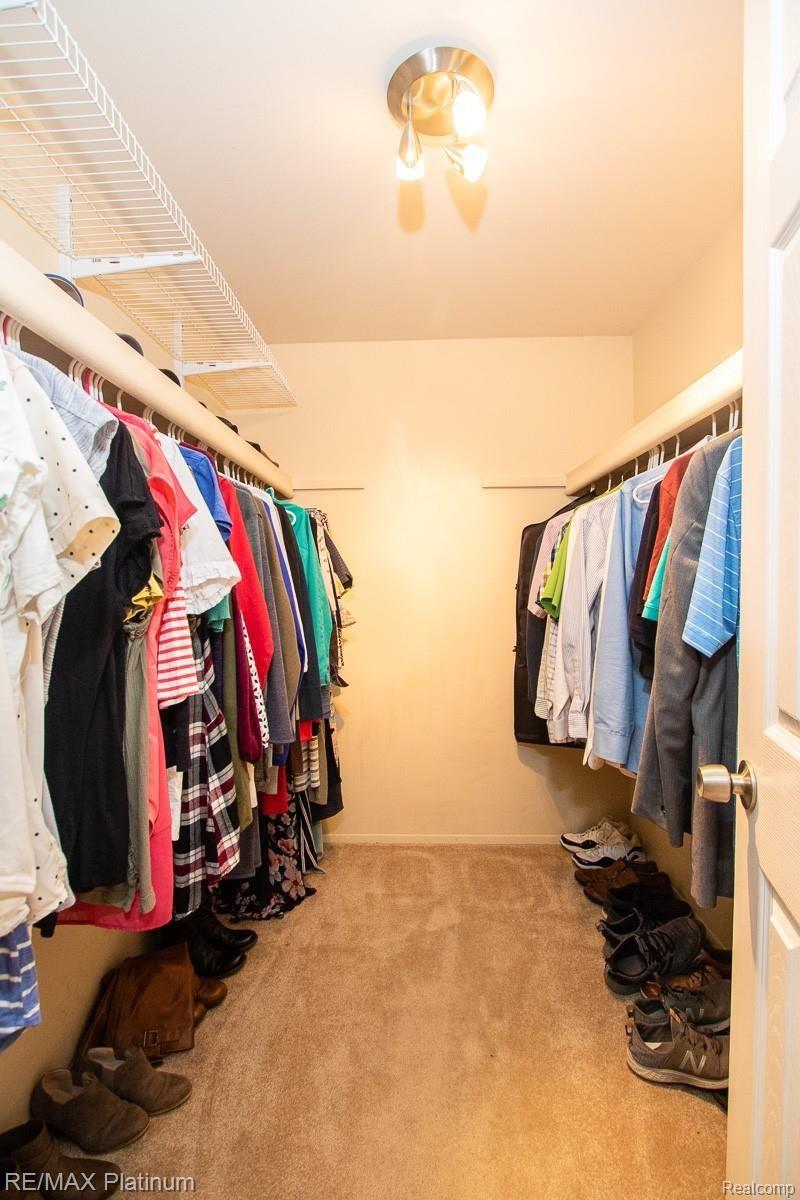 43584 Oakbrook Road Canton, MI 48187 - Photo 18 of 34 Master Closet