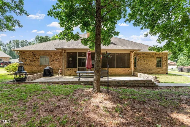 $580,000 | 46 Spring Haven Lane, Willow Spring, NC 27592