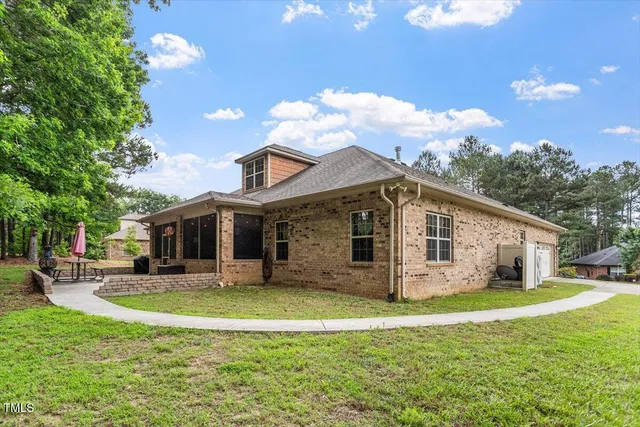 $580,000 | 46 Spring Haven Lane, Willow Spring, NC 27592