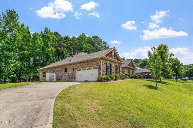 $580,000 | 46 Spring Haven Lane, Willow Spring, NC 27592