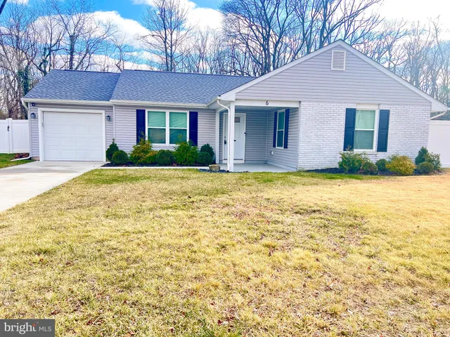 $2,300 | 6 Avery Drive, Williamstown, NJ 08094