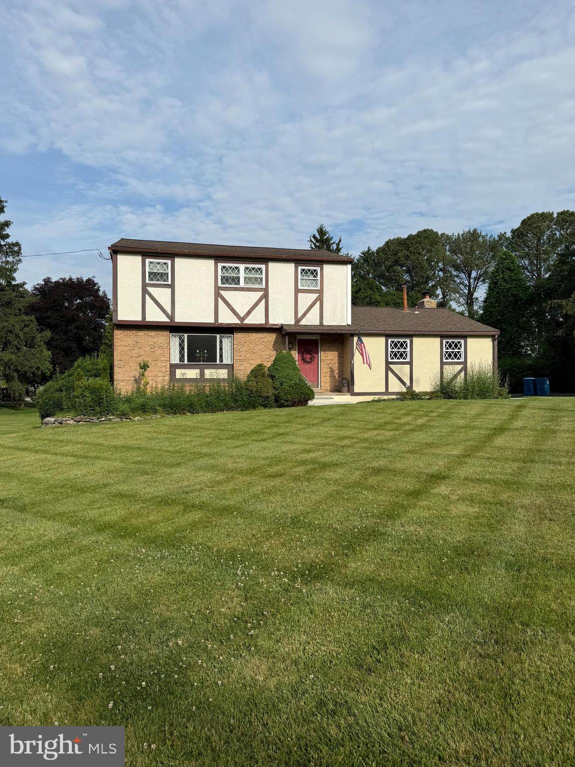 183 Cardinal Road Chalfont, PA 18914 - Photo 2 of 4