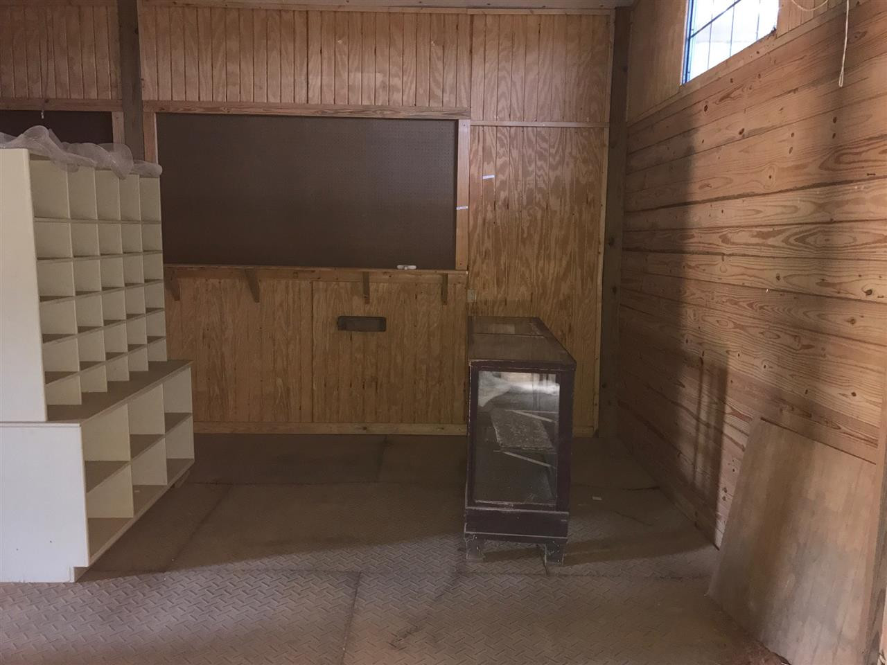 105 Drysdale Road Carthage, MS 39051 - Photo 14 of 47 Photo 16