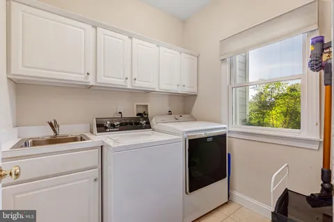 $2,250,000 | 640 Narcisi Lane, Wayne, PA 19087