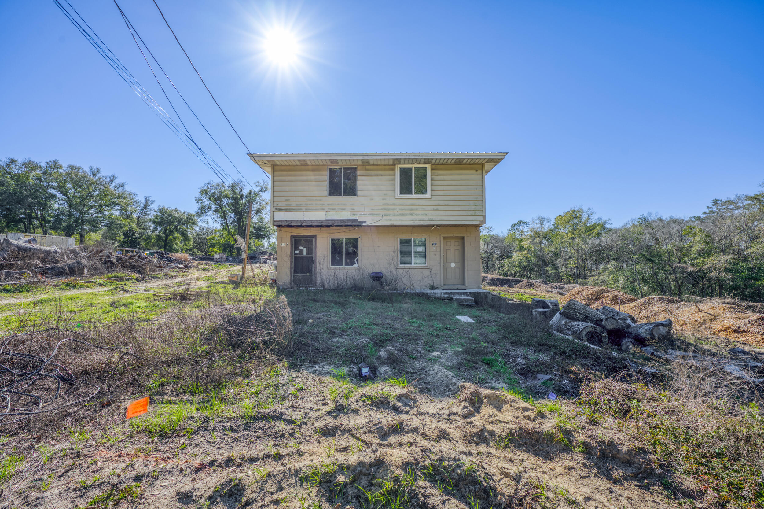 311 Kelly Road Niceville, FL 32578 - Photo 3 of 23 309-311 kelly rd-niceville-2-2