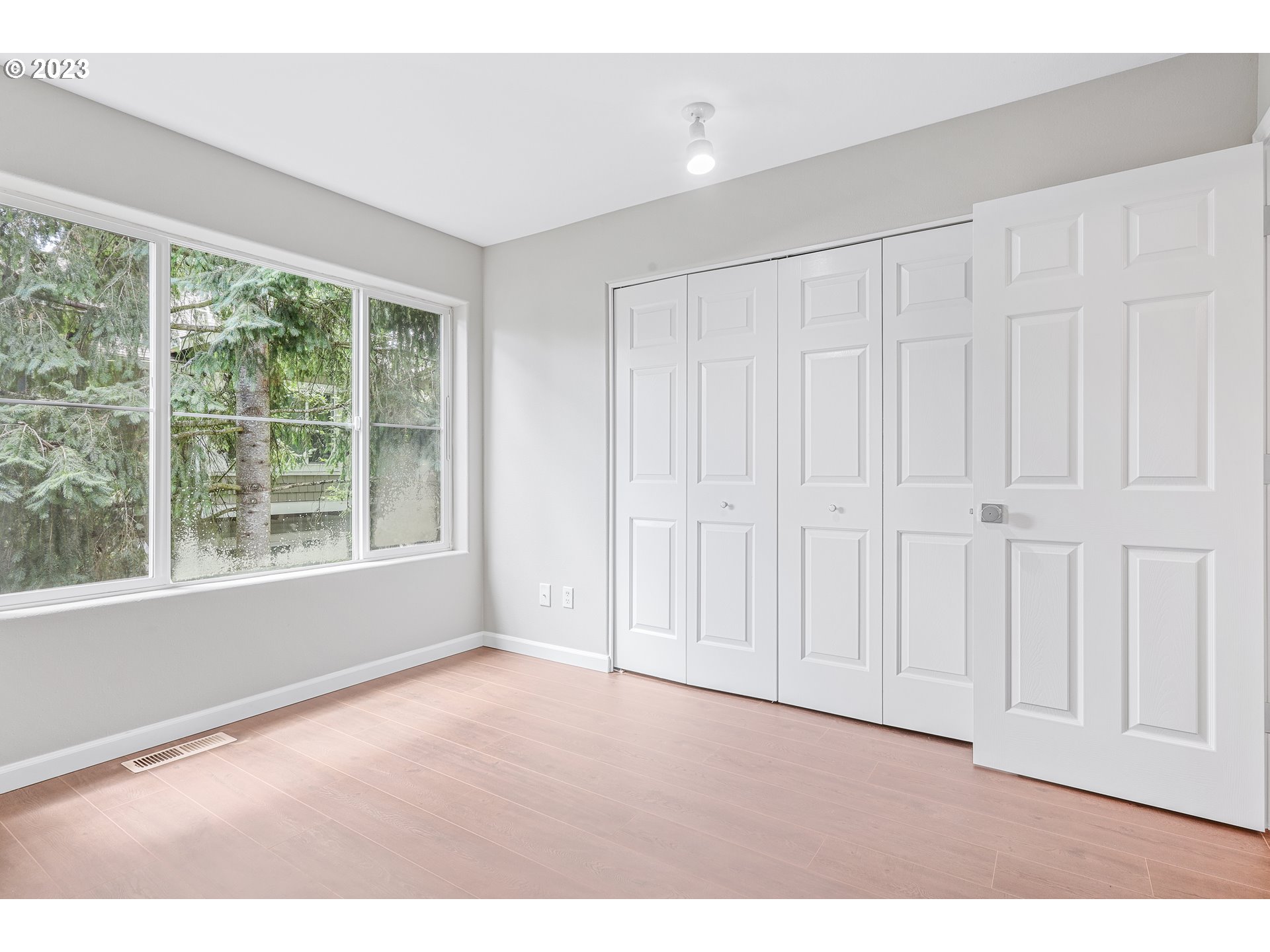 14110 Southwest Barrows Road, Unit 2 Portland, OR 97223 - Photo 14 of 23 Gallery Image 14