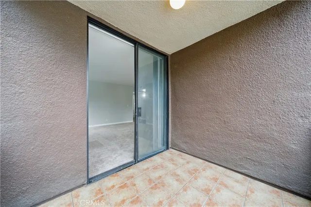 $399,900 | 7826 Topanga Canyon Boulevard, Unit 218, Canoga Park, CA 91304