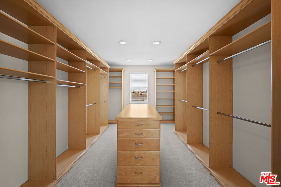 1756 Ruhland Avenue Manhattan Beach, CA 90266 - Photo 17 of 25 a view of walk in closet with empty racks