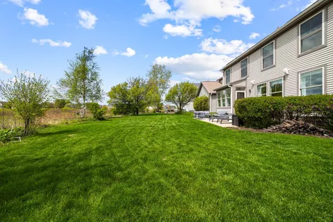 $749,000 | 1443 Sunflower Court, Grayslake, IL 60030