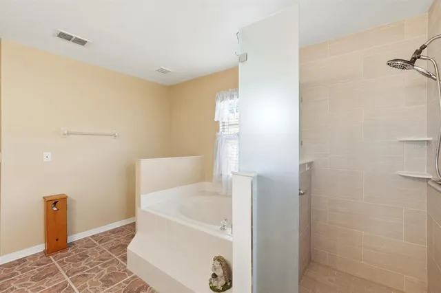 $340,000 | 2450 Walkertown Avenue, Deltona, FL 32725