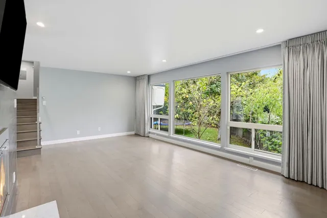 $11,000 | 2010 Santa Cruz Avenue, Menlo Park, CA 94025