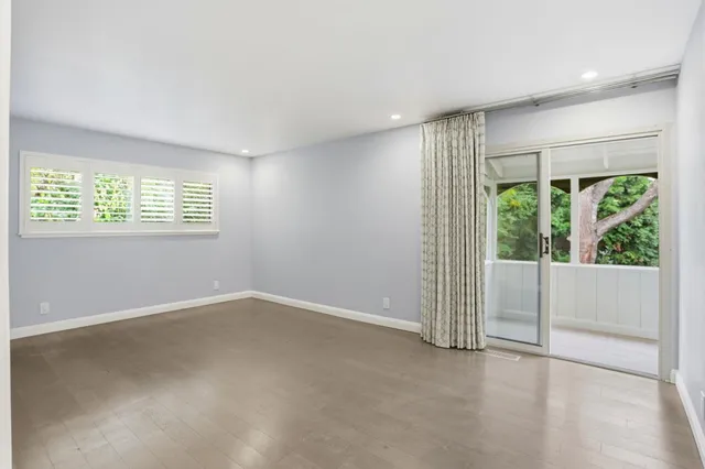 $11,000 | 2010 Santa Cruz Avenue, Menlo Park, CA 94025