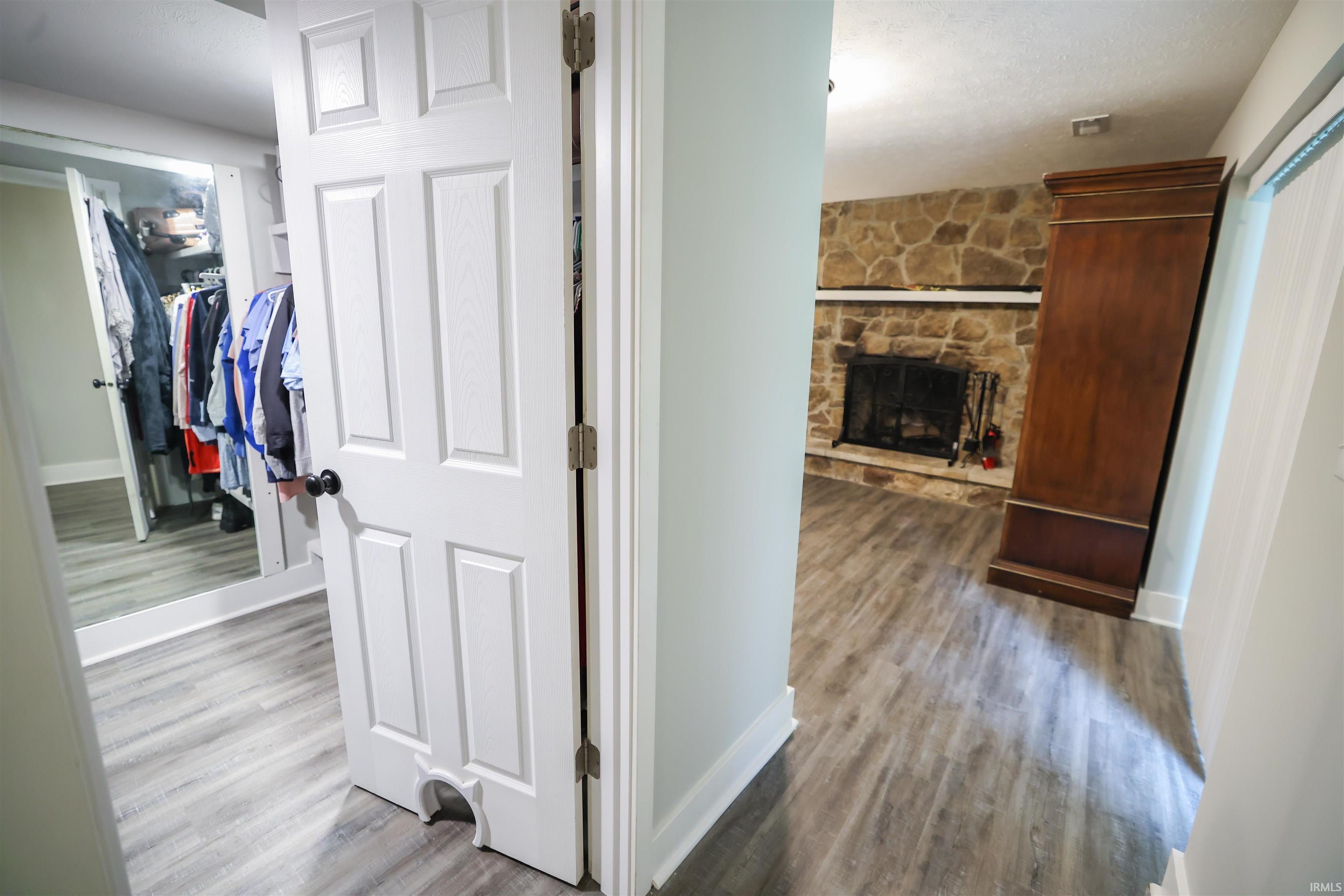 6529 North Viking Ridge Road Bloomington, IN 47408 - Photo 16 of 32 Gallery Image 16
