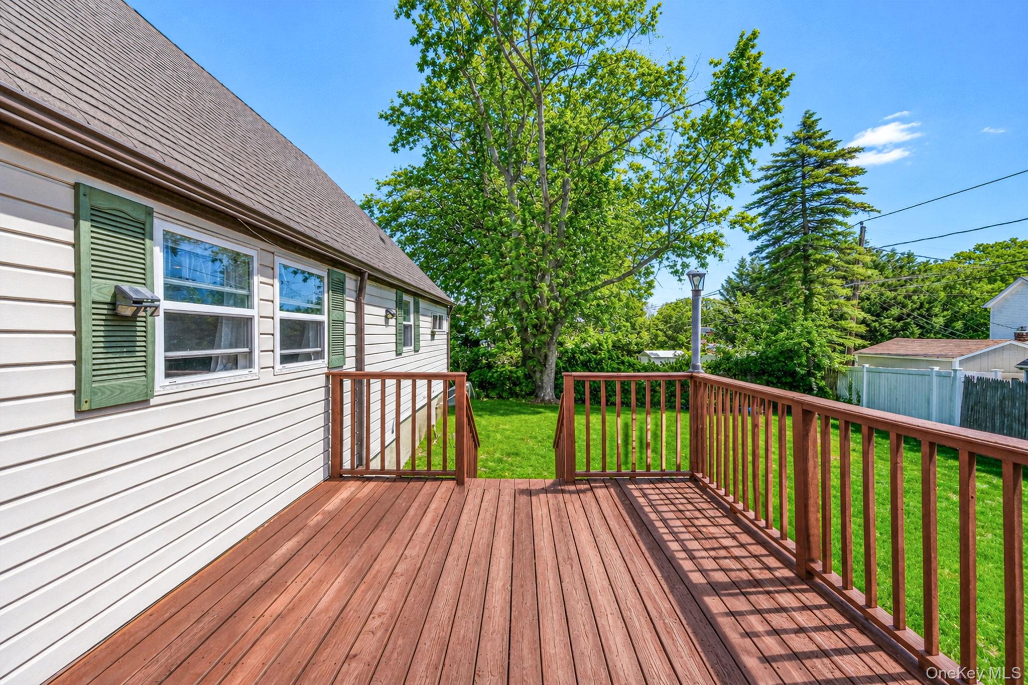 454 Hawkins Road Selden, NY 11784 - Photo 35 of 37