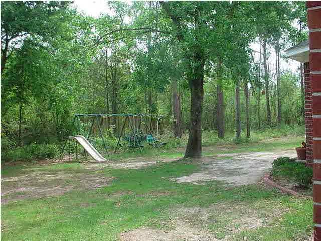 5808 Pebble Ridge Drive Milton, FL 32583 - Photo 7 of 17 Gallery Image 7