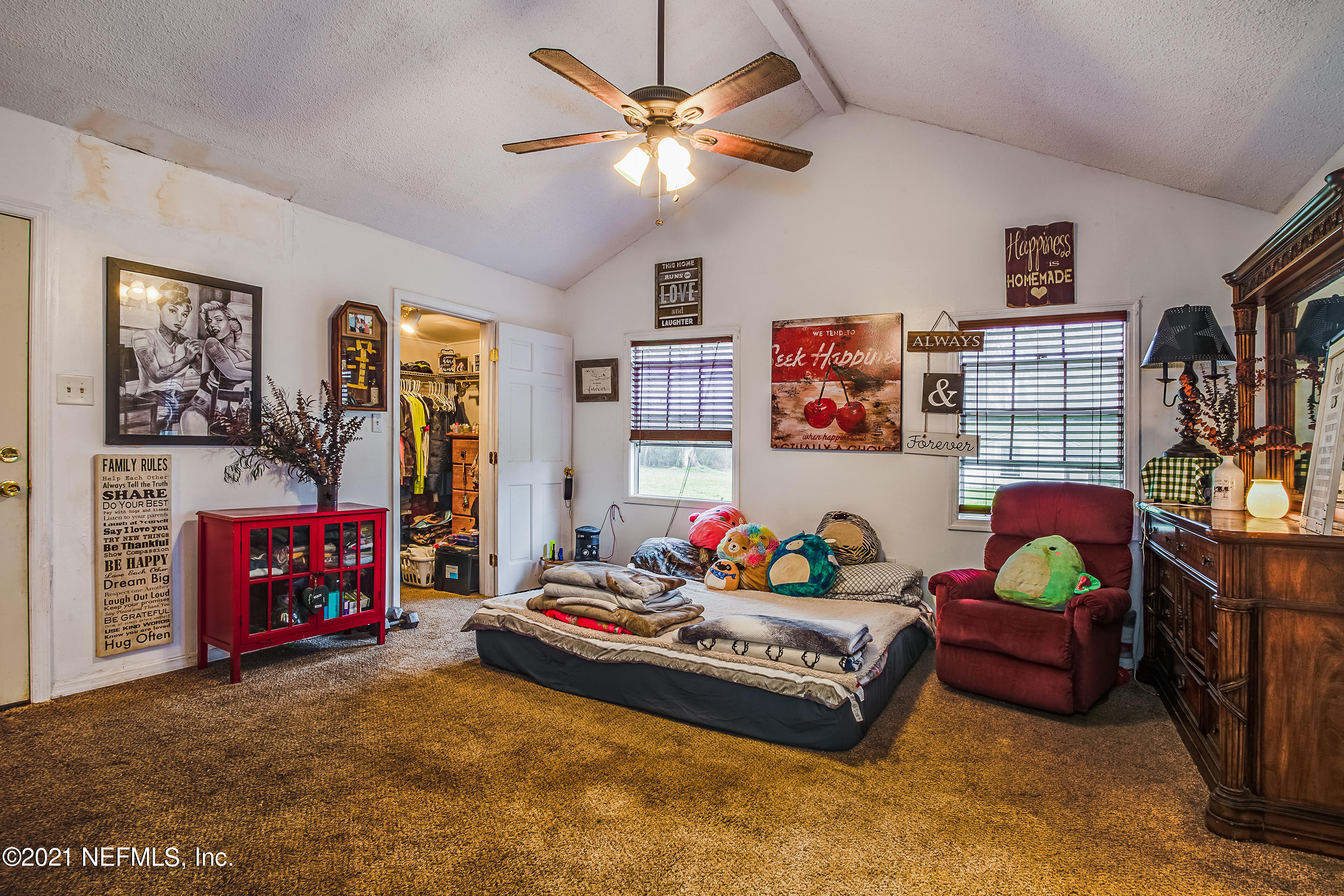 56117 Griffin Road Callahan, FL 32011 - Photo 20 of 30 a play room with toys