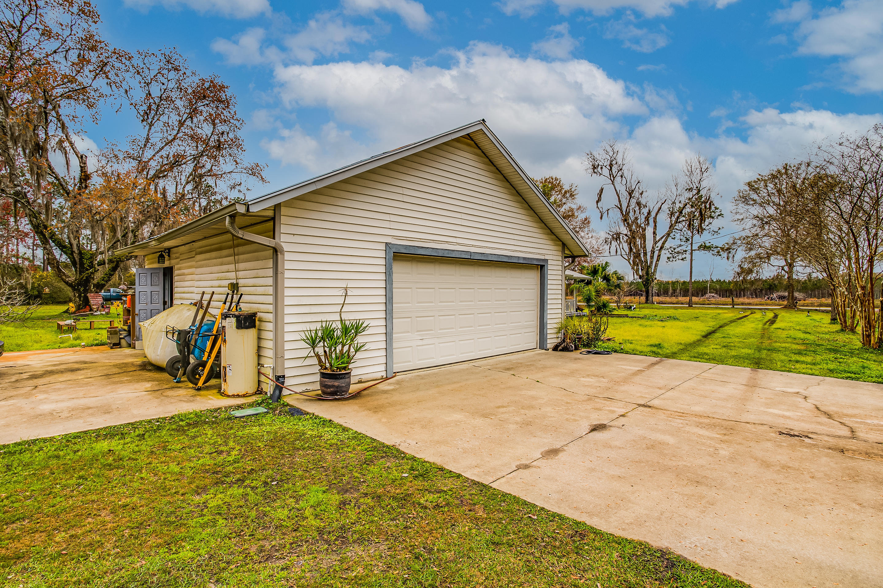 56117 Griffin Road Callahan, FL 32011 - Photo 5 of 30