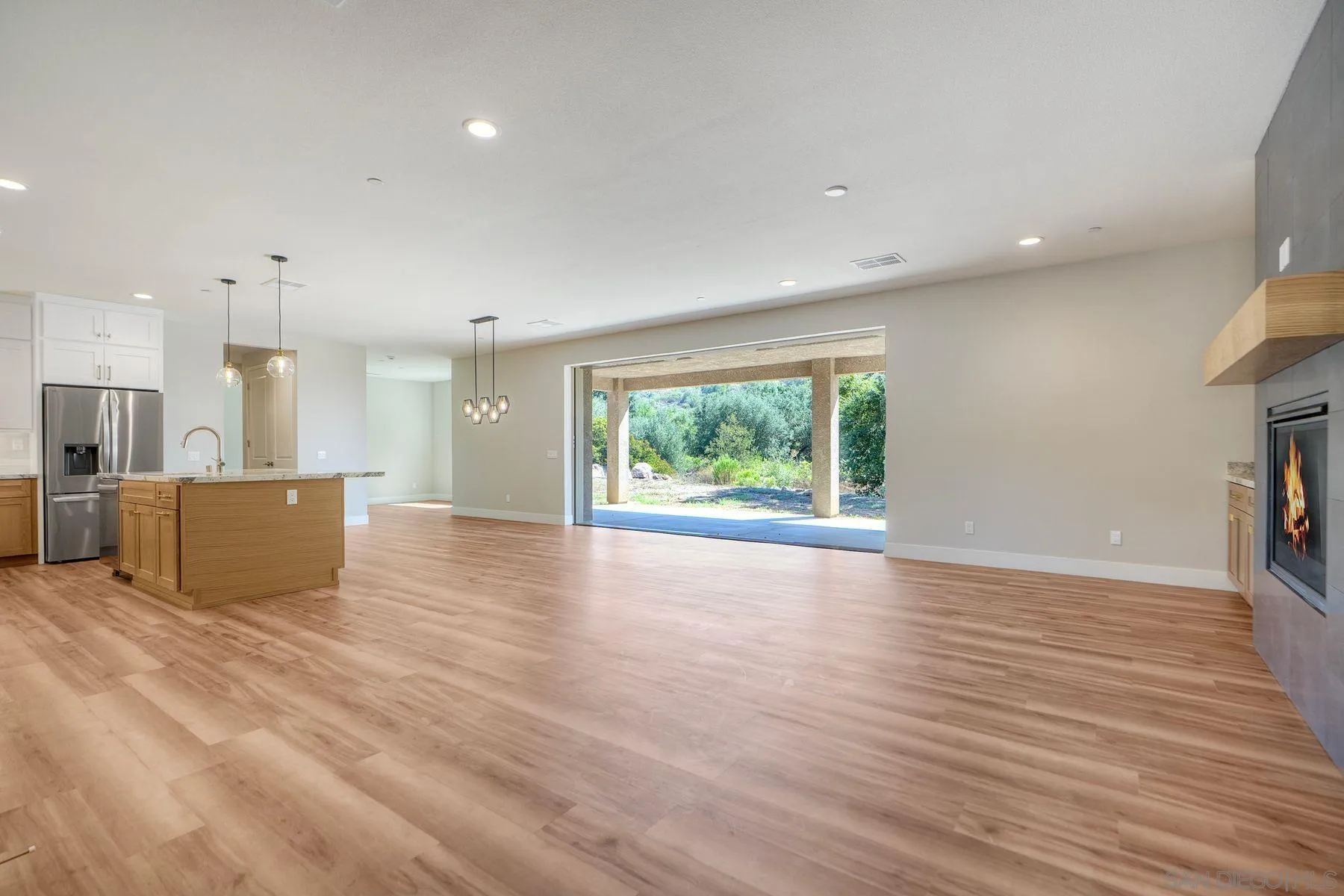 12252 Via Ruscello Lakeside, CA 92040 - Photo 14 of 30