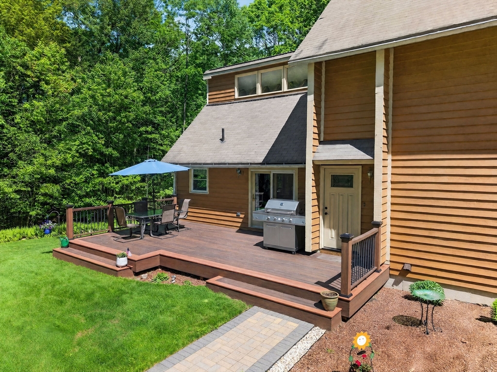 57 Sargent Road Westminster, MA 01473 - Photo 3 of 28