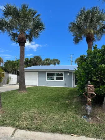 $3,000 | 110 North Las Olas Drive, Jensen Beach, FL 34957
