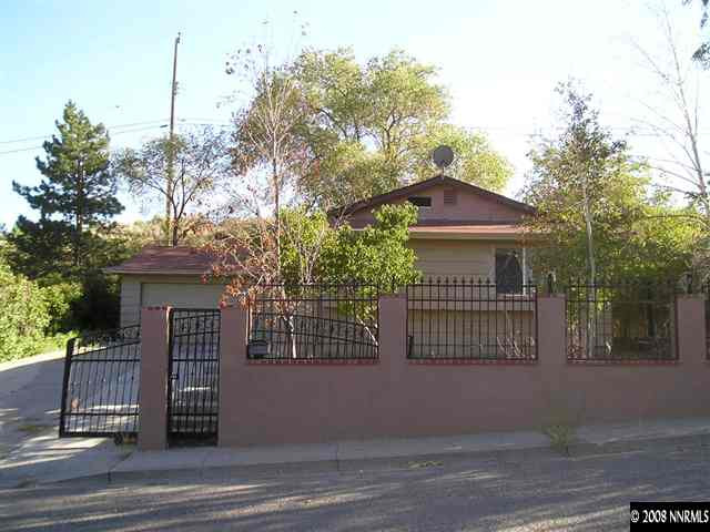 160 Wellington Way Reno, NV 89506 - Photo 1 of 9 Photo 1