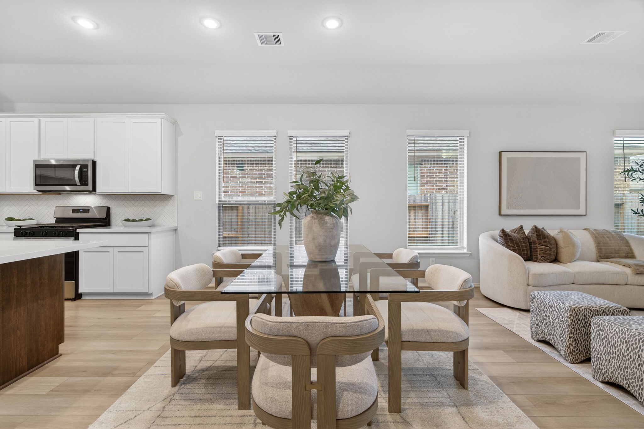 31731 Redbud Blossom Lane Spring, TX 77386 - Photo 13 of 38 Another view of the dining room.