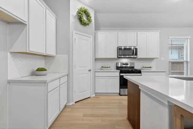 $410,000 | 31731 Redbud Blossom Lane, Spring, TX 77386