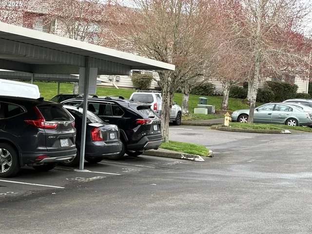 $243,000 | 15072 Northwest Central Drive, Unit 406, Portland, OR 97229