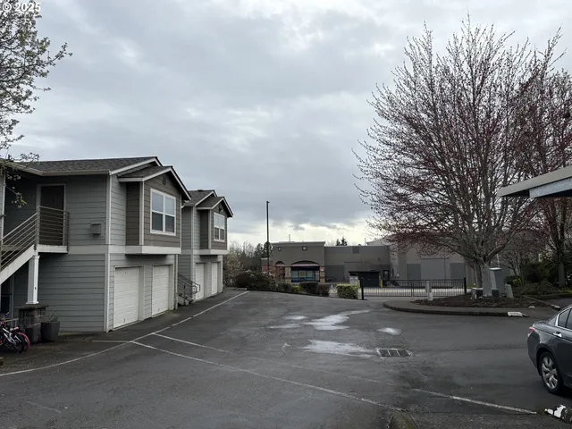 $243,000 | 15072 Northwest Central Drive, Unit 406, Portland, OR 97229