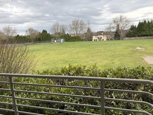 $243,000 | 15072 Northwest Central Drive, Unit 406, Portland, OR 97229