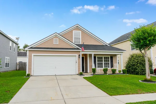 $330,000 | 308 Bradley Bend Drive, Moncks Corner, SC 29461
