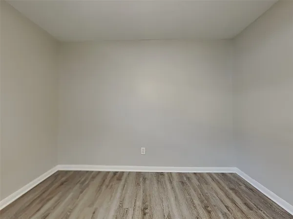 $1,725 | 18019 Kinsale Valley Lane, Houston, TX 77060