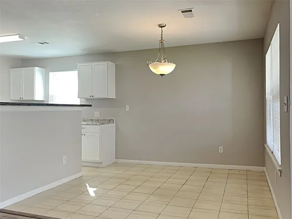 $1,725 | 18019 Kinsale Valley Lane, Houston, TX 77060