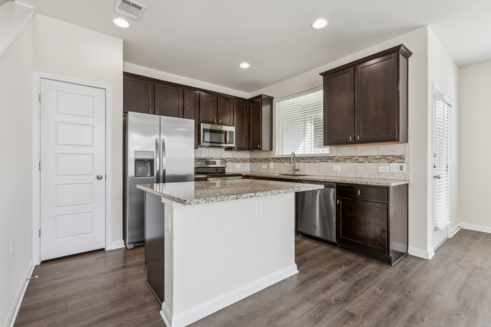 6001 Steep Cactus Trail Austin, TX 78735 - Photo 7 of 19