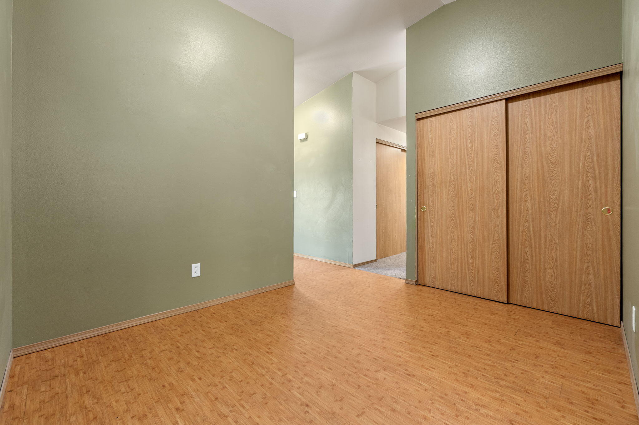 2630 Frontage Road Klamath Falls, OR 97601 - Photo 42 of 72 a view of an empty room